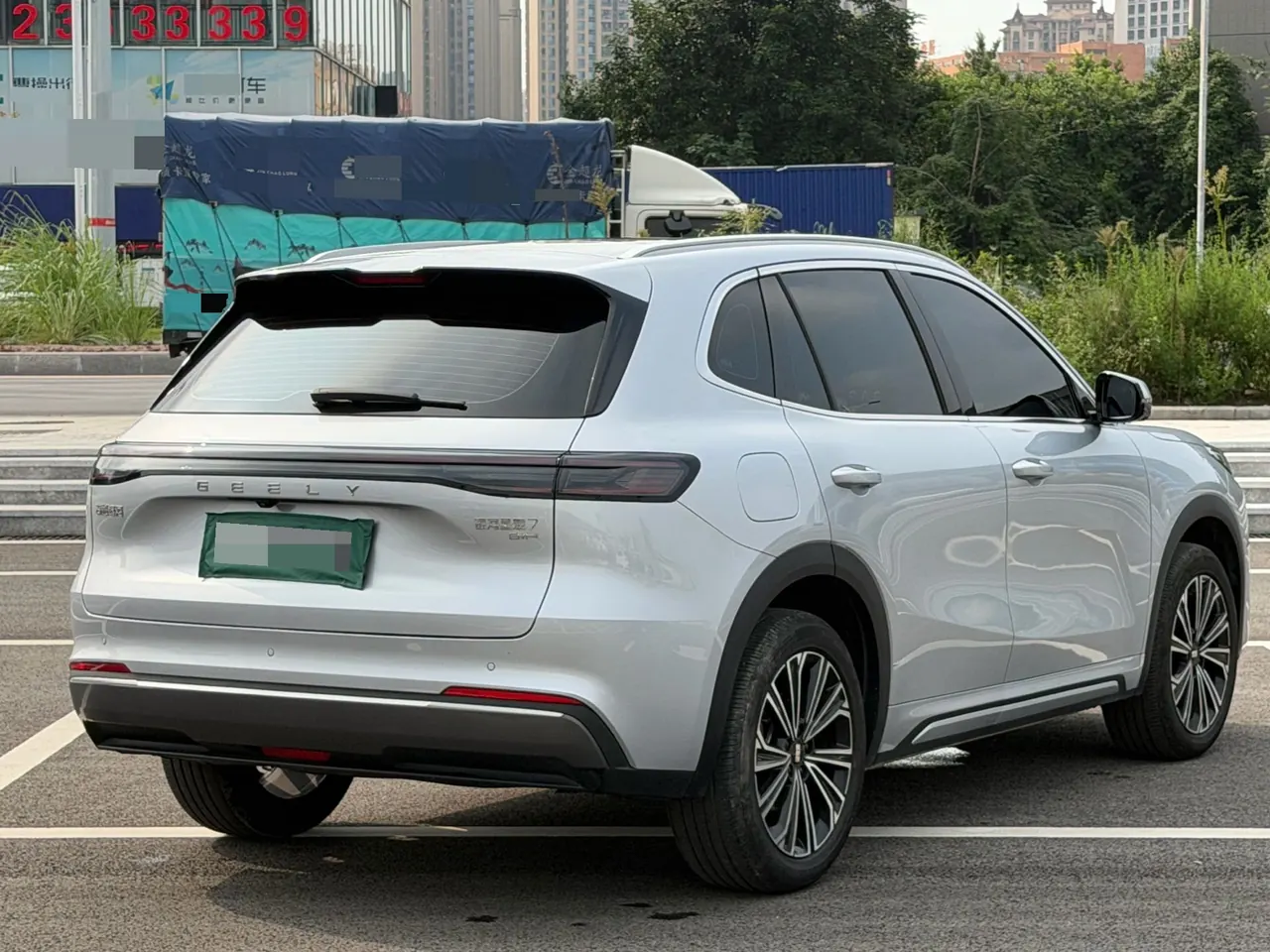 Geely Galaxy 2025 Starship 7 EM-i 1.5 120km Pilot Automatic Gear 6