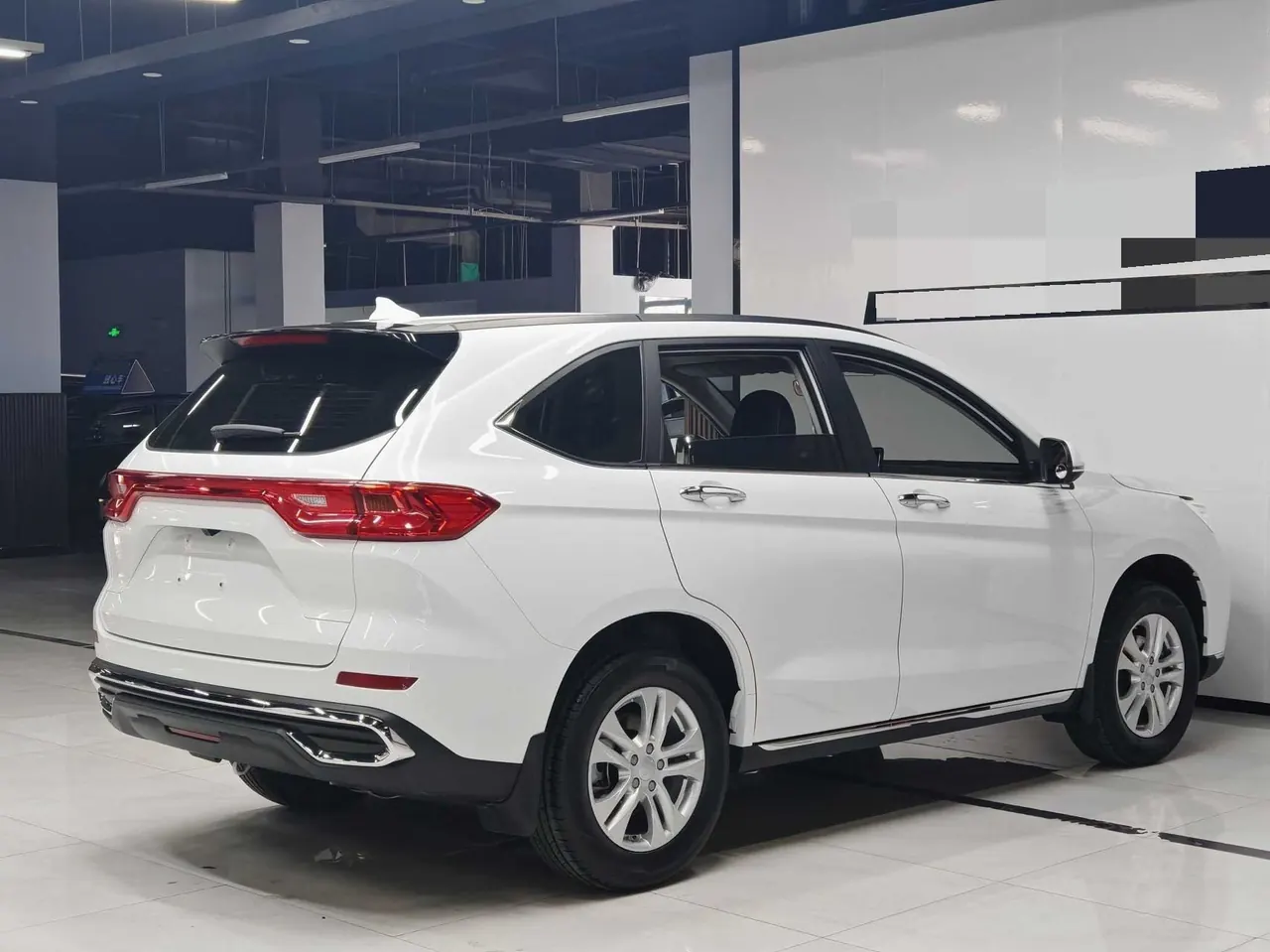 Haval 2021 M6 PLUS 1.5T Elite Smart Joint Automatic Gear 6