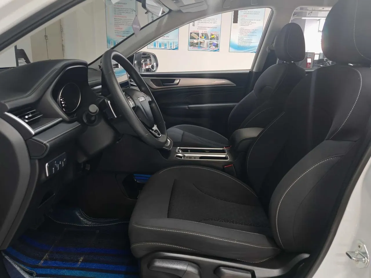 Haval 2021 M6 PLUS 1.5T Elite Smart Joint Automatic Gear 8