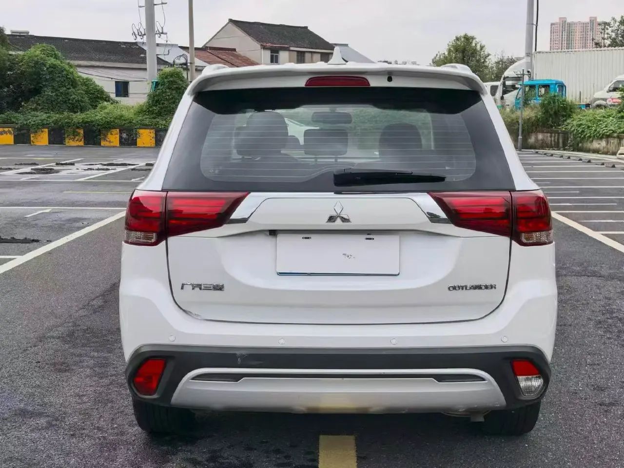 Mitsubishi 2020 Outlander 2.0 Stepless Two-Drive Enjoy Edition 7-seat Automatic Gear 7