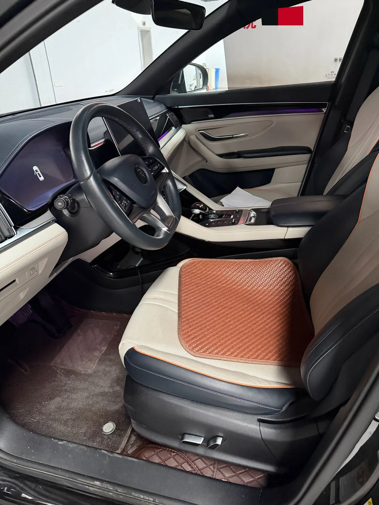 BYD Song PLUS New Energy 2021 Song PLUS DM-i 1.5 Stepless 51KM Honorable Automatic Gear 3