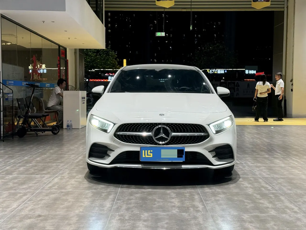 Mercedes Benz Class A 2021 A 200 L 1.3T Fashion Automatic Gear 2