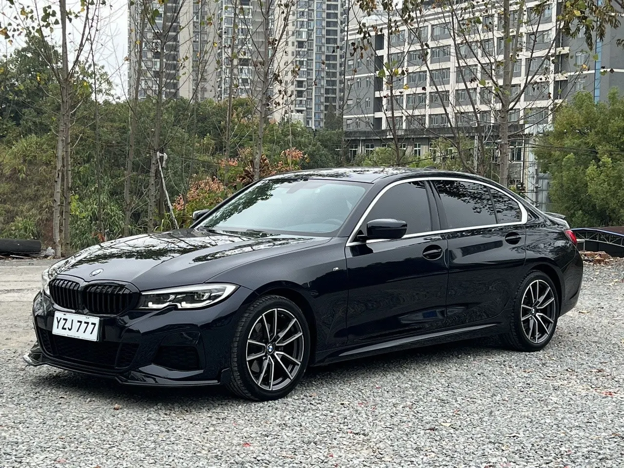 Открыть галерею: BMW 3 Series 2021 320Li 2.0T M Sports Suit (Modified) Automatic Gear