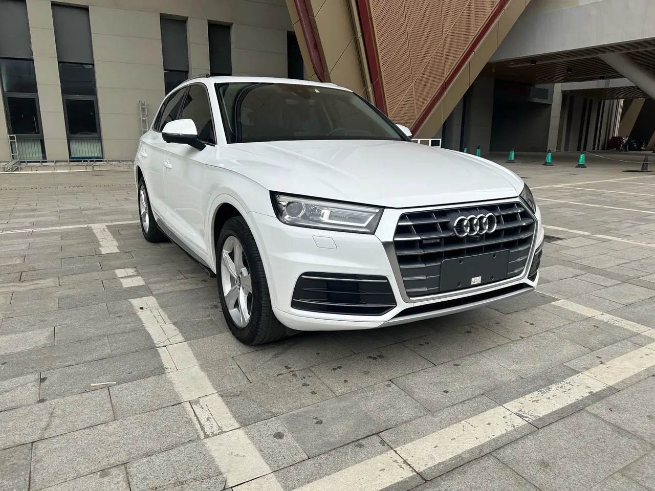 Audi 2020 Q5L 2.0TFSI 40TFSI enjoy enterprising (facelift) automatic gear 2