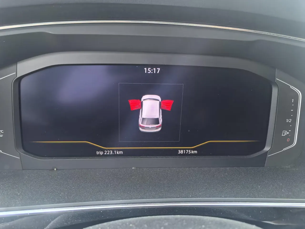 Volkswagen 2021 Tiguan L 2.0TSI 330TSI Two-Drive Smart Edition Automatic Gear 6