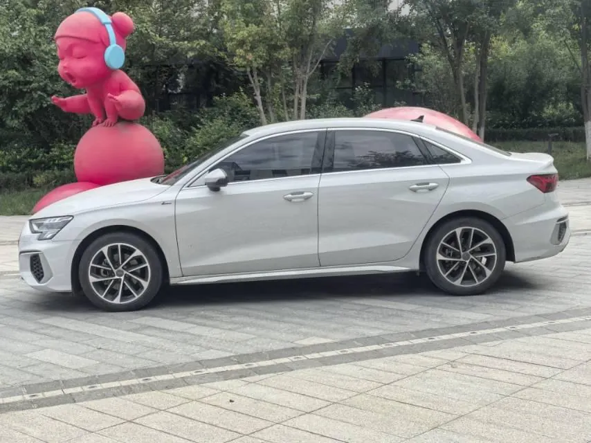 Audi 2021 A3L Limousine 1.4TFSI 35TFSI Aggressive Sports Automatic 2