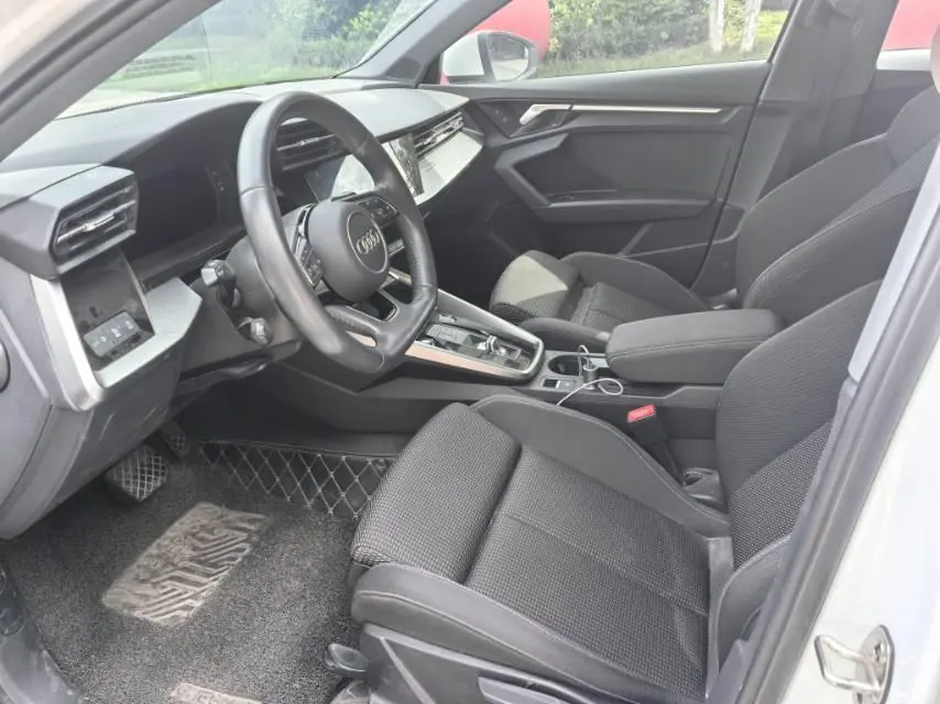 Audi 2021 A3L Limousine 1.4TFSI 35TFSI Aggressive Sports Automatic 4
