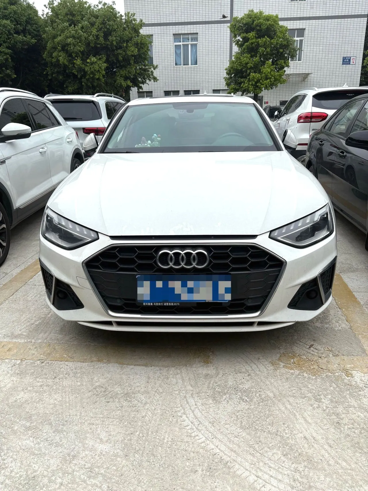 Audi 2020 A4L 2.0TFSI 40TFSI Deluxe Dynamic Automatic 4