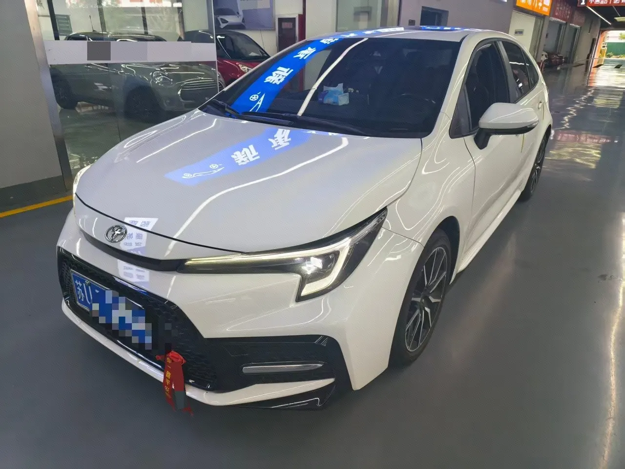 Open image lightbox: Toyota 2023 Lei Ling 1.2T Stepless 185T Sports Edition Automatic Gear