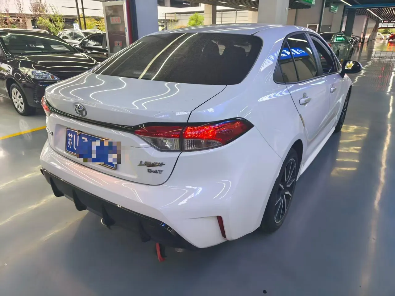 Toyota 2023 Lei Ling 1.2T Stepless 185T Sports Edition Automatic Gear 3