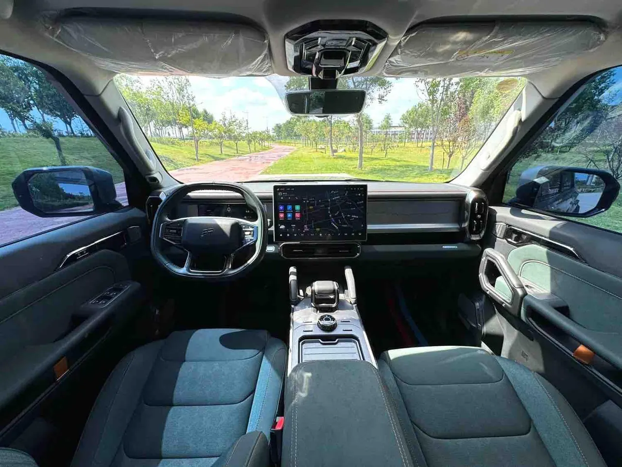 Jetour 2023 Travelers 1.5T Two-Drive Discovery PRO Automatic Gear 10