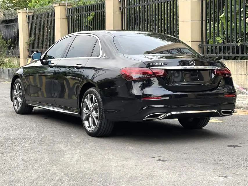 Mercedes Benz E-Class 2023 E 300 L 2.0T Sports Fashion Automatic Gear 5