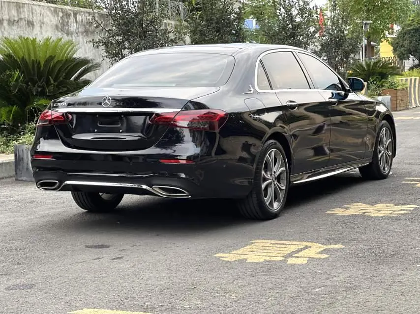 Mercedes Benz E-Class 2023 E 300 L 2.0T Sports Fashion Automatic Gear 6
