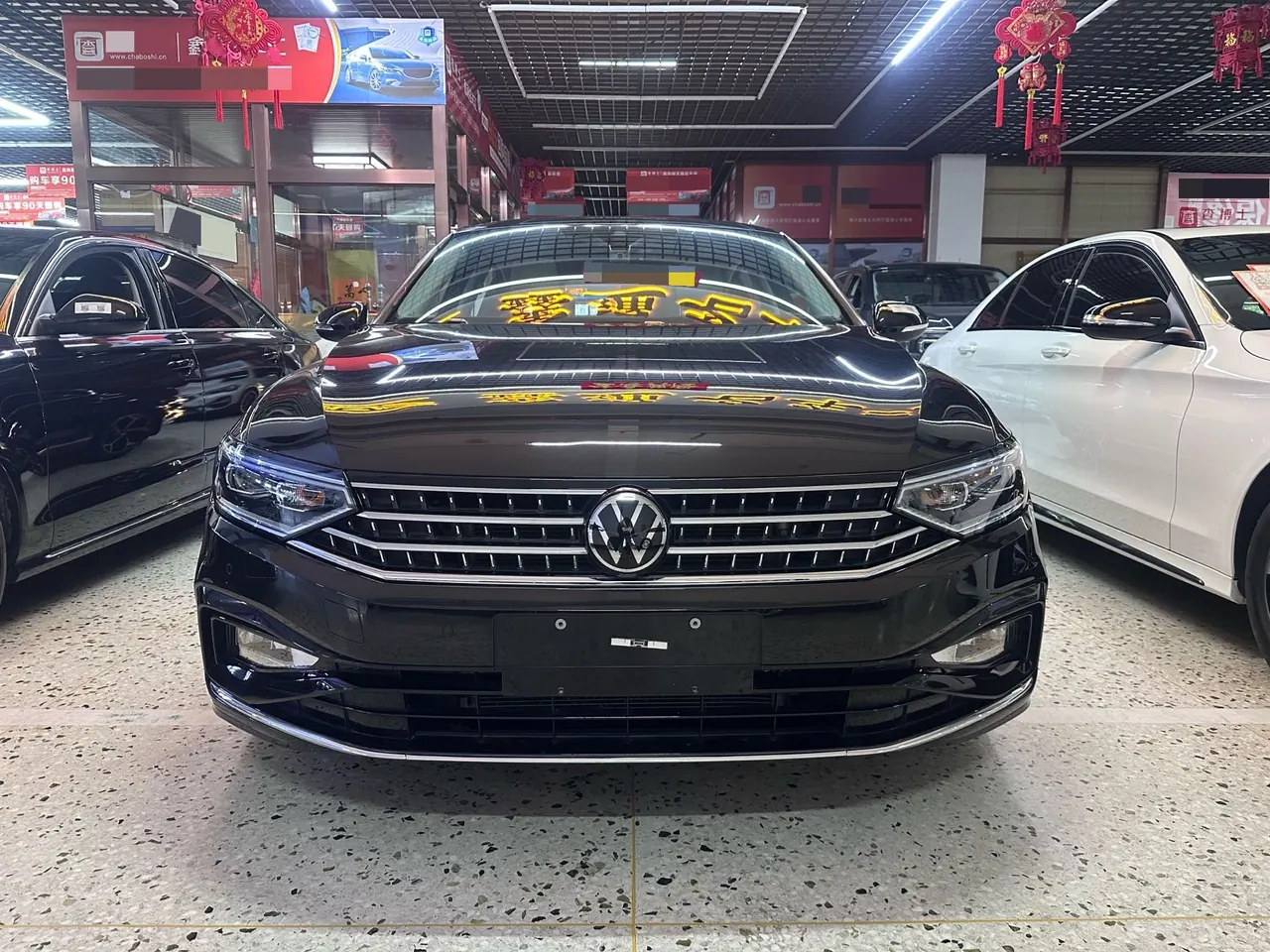 Volkswagen 2023 Magotan 2.0TSI 330TSI 2 million Commemorative Luxury Automatic Gear 2