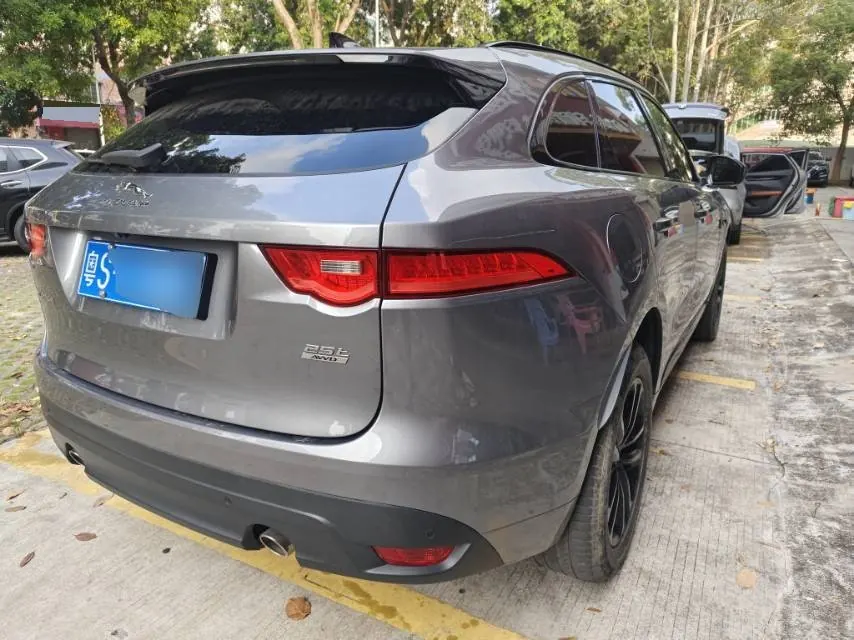 Jaguar F-PACE (Imported) 2020 F-PACE 2.0T Flag Edition Automatic Gear 9