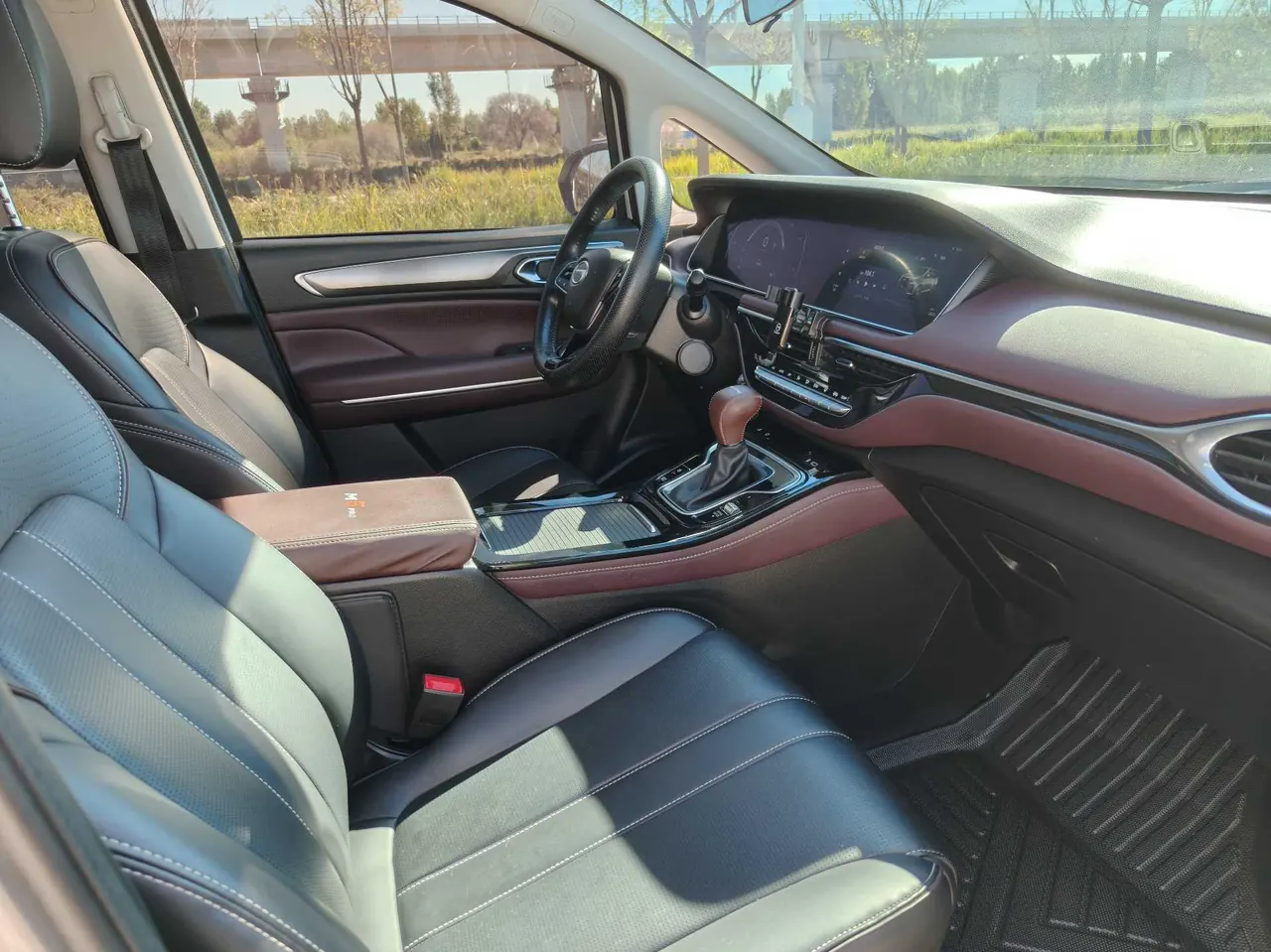 Chuanqi 2023 M6 PRO 1.5T 270T Deluxe Edition Automatic Gear 13