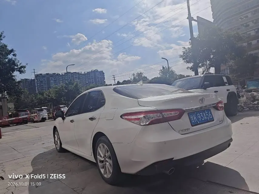 Toyota 2021 Camry 2.0G Stepless Deluxe Edition Automatic Gear 6