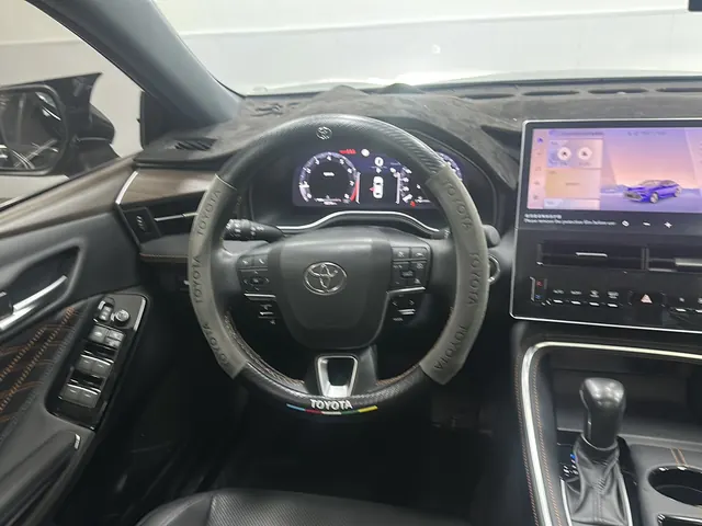 Toyota 2024 Asian Dragon 2.0 Stepless Deluxe Edition Automatic Gear 7