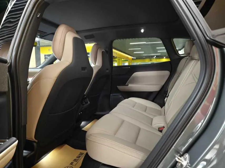 Volvo 2026 XC70 1.5T 4-wheel drive long endurance Core automatic gear 4