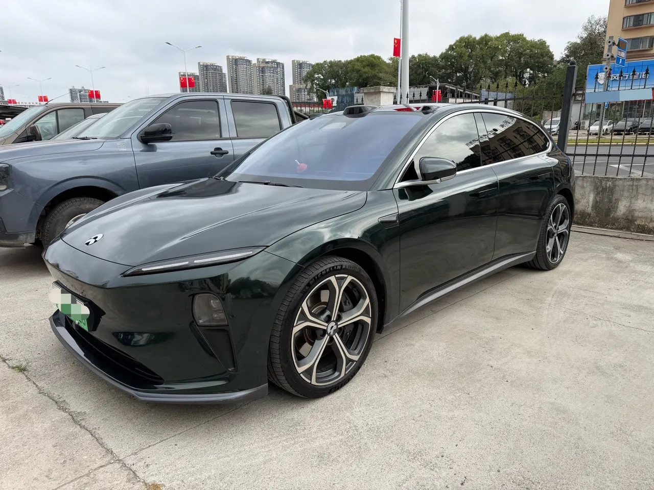Open image lightbox: NIO 2024 ET5T 75kWh Touring automatic