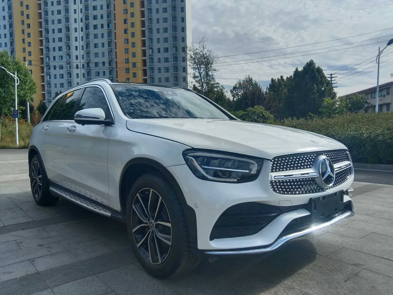 Mercedes Benz 2021 GLC 300 L 4MATIC 2.0T Luxury Automatic 3