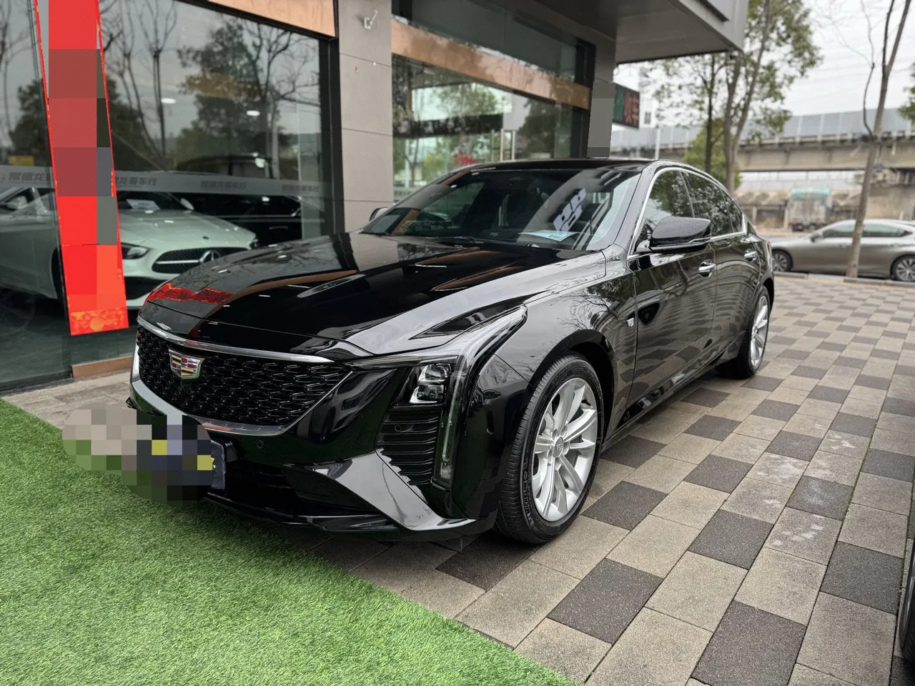 Open image lightbox: Cadillac 2024 CT5 2.0T 28T Luxury Pro Auto