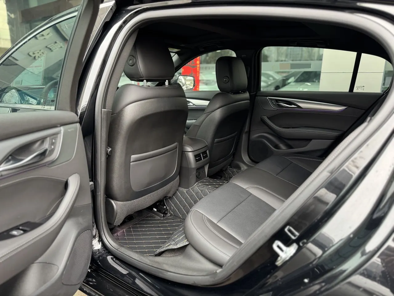 Cadillac 2024 CT5 2.0T 28T Luxury Pro Auto 5