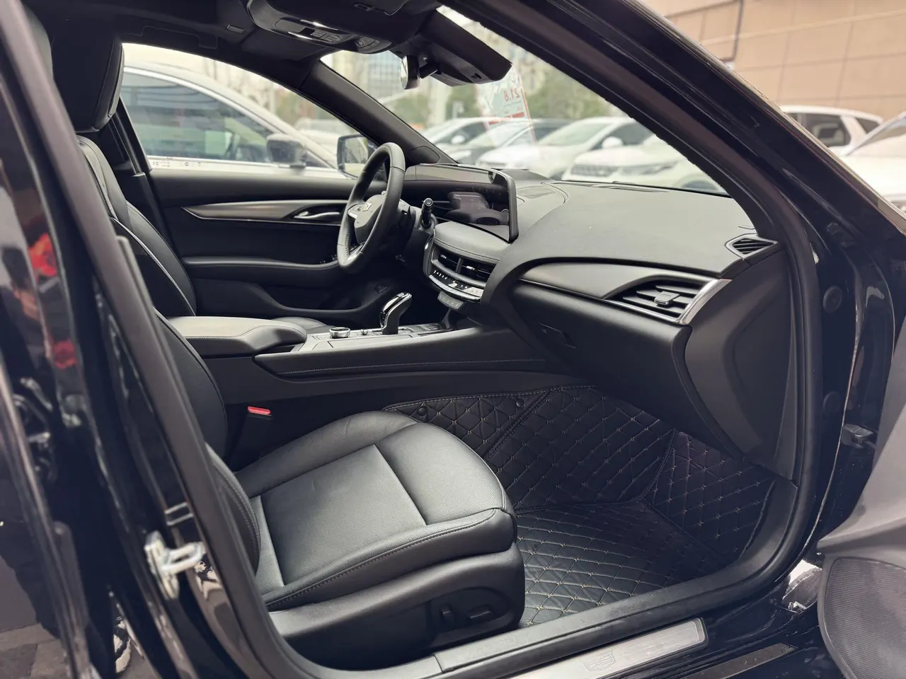 Cadillac 2024 CT5 2.0T 28T Luxury Pro Auto 7