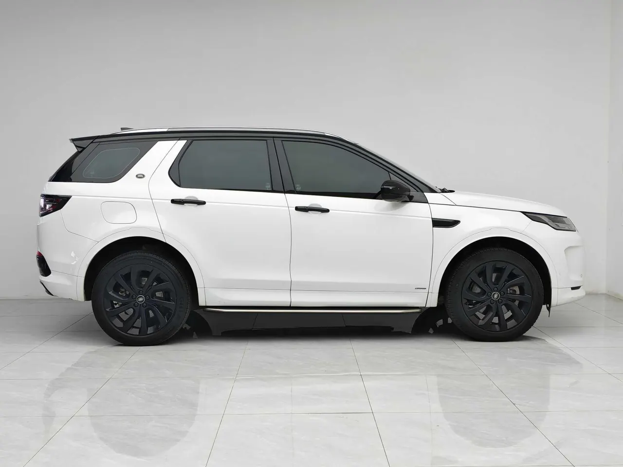 Land Rover 2022 Discovery Sports Edition 48V 2.0T 249PS R-Dynamic S Performance Edition Automatic Gear 4