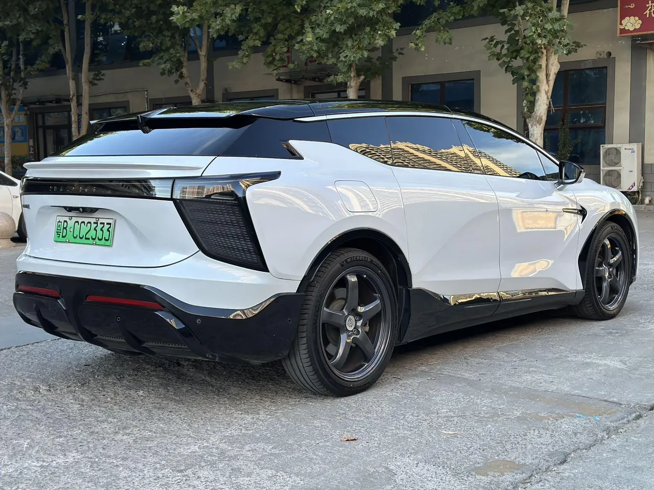 HiPhi 2022 HiPhi X Zhiyuan Edition 6-seat Long Endurance Edition Automatic Gear 7