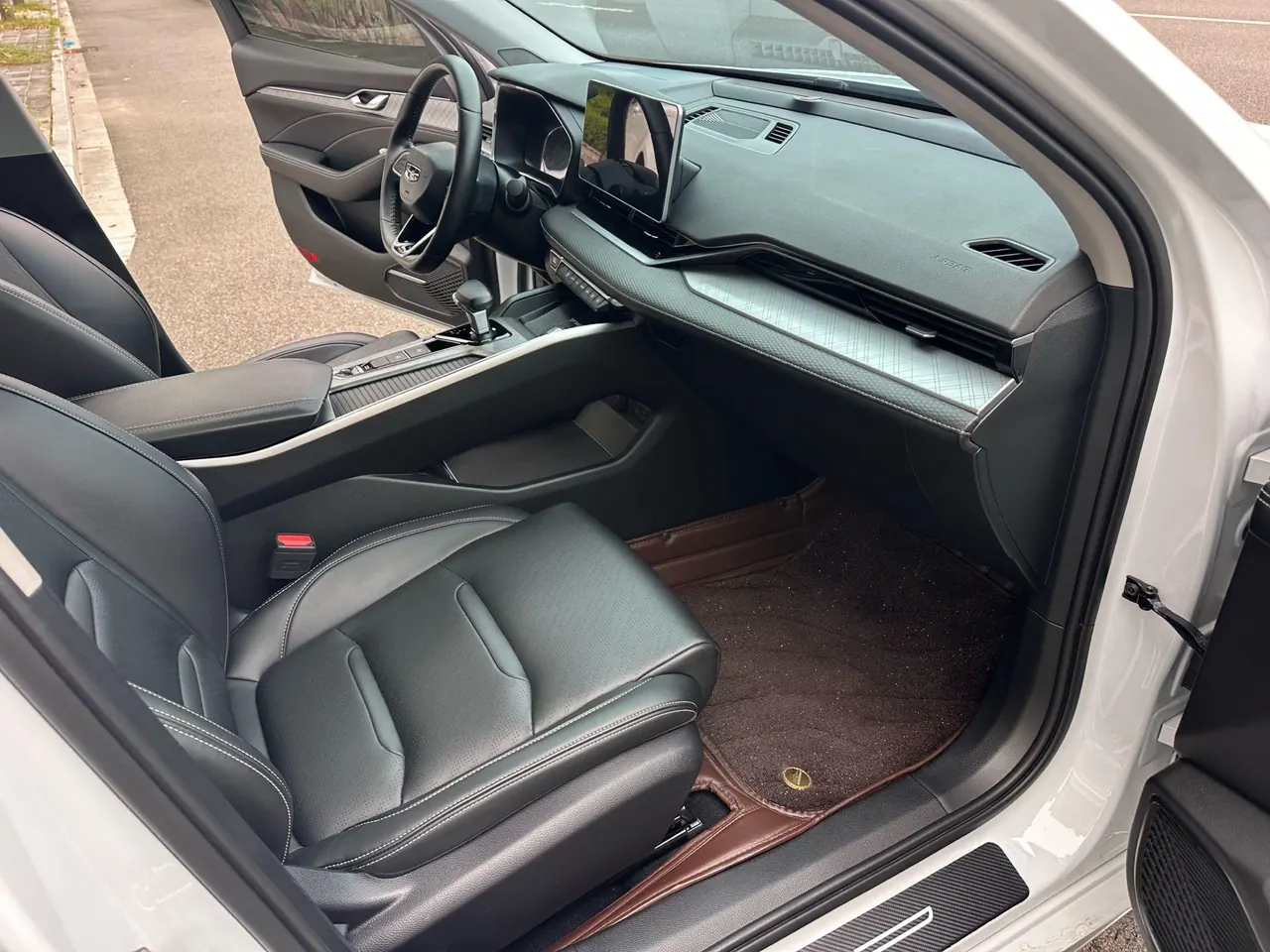 Geely 2021 xingrui 2.0T luxury automatic gear 7