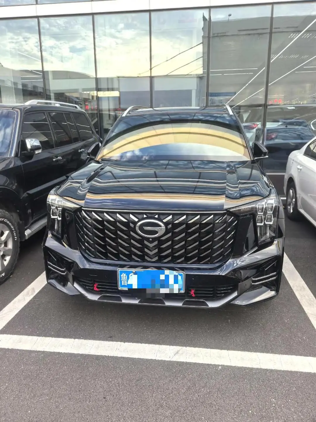 Chuanqi 2020 GS8 2.0T 390T Two-Drive Deluxe Zhilian Edition Seven-seat Automatic Gear 2