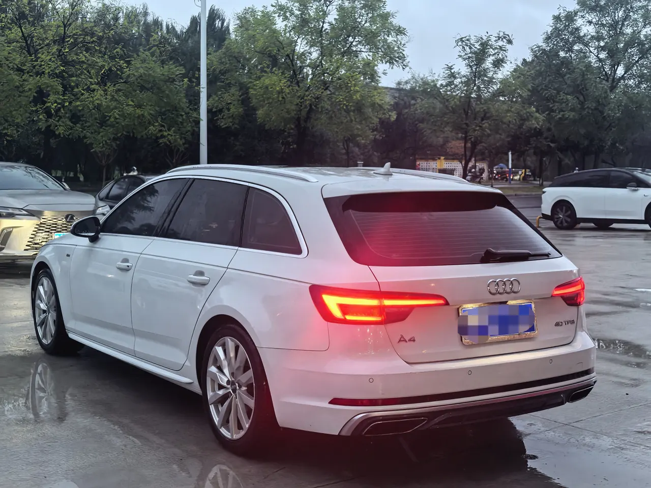 Audi A4 (Imported) 2020 A4 Avant 2.0TFSI 40TFSI Avant-garde Fashion Dynamic Automatic Gear 4
