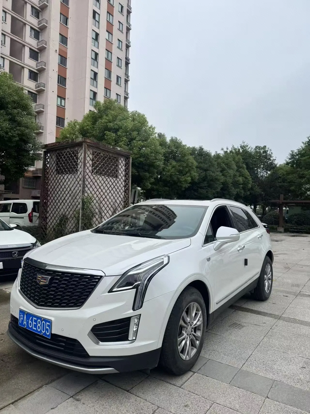 Открыть галерею: Cadillac 2021 XT5 2.0T 28T Luxury Automatic Gear