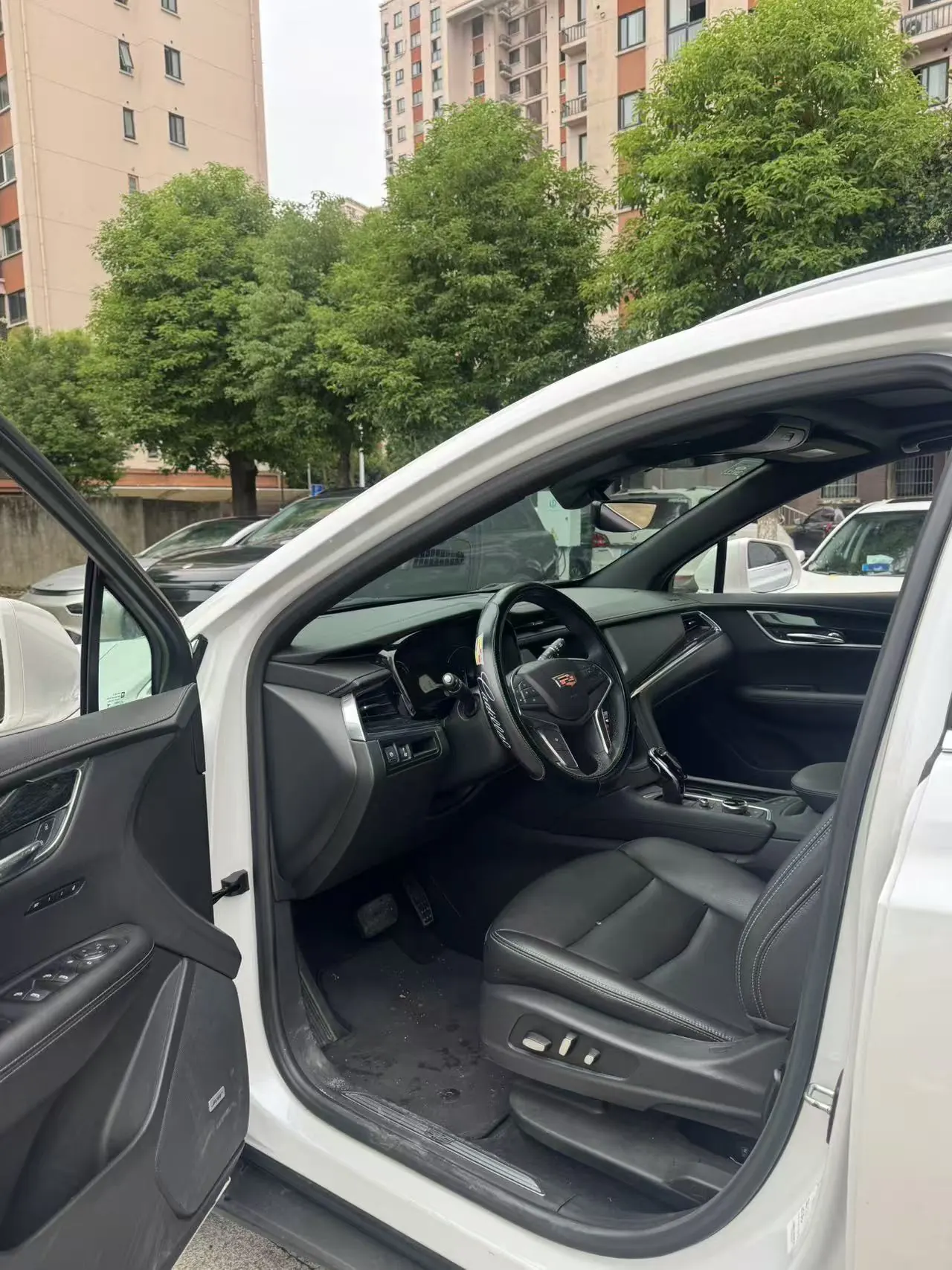 Cadillac 2021 XT5 2.0T 28T Luxury Automatic Gear 5