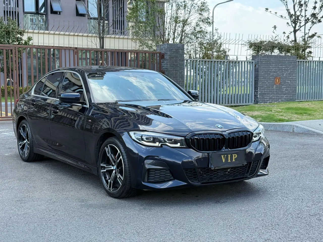 BMW 3 Series 2021 325i 2.0T M Sports Suit Automatic Gear 2