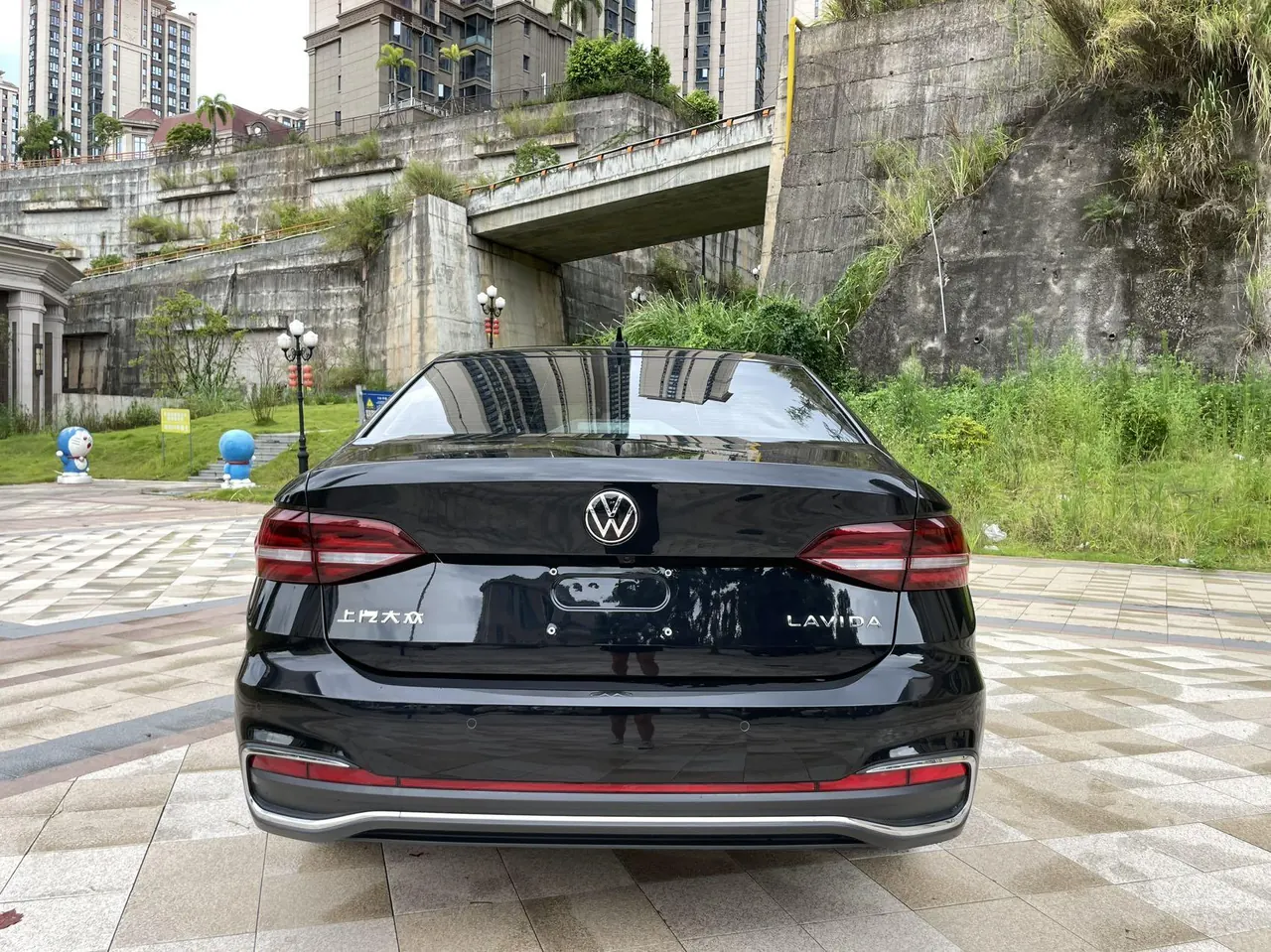 Volkswagen 2024 LaVida 1.5 Star 5 Million Edition Automatic Gear 9