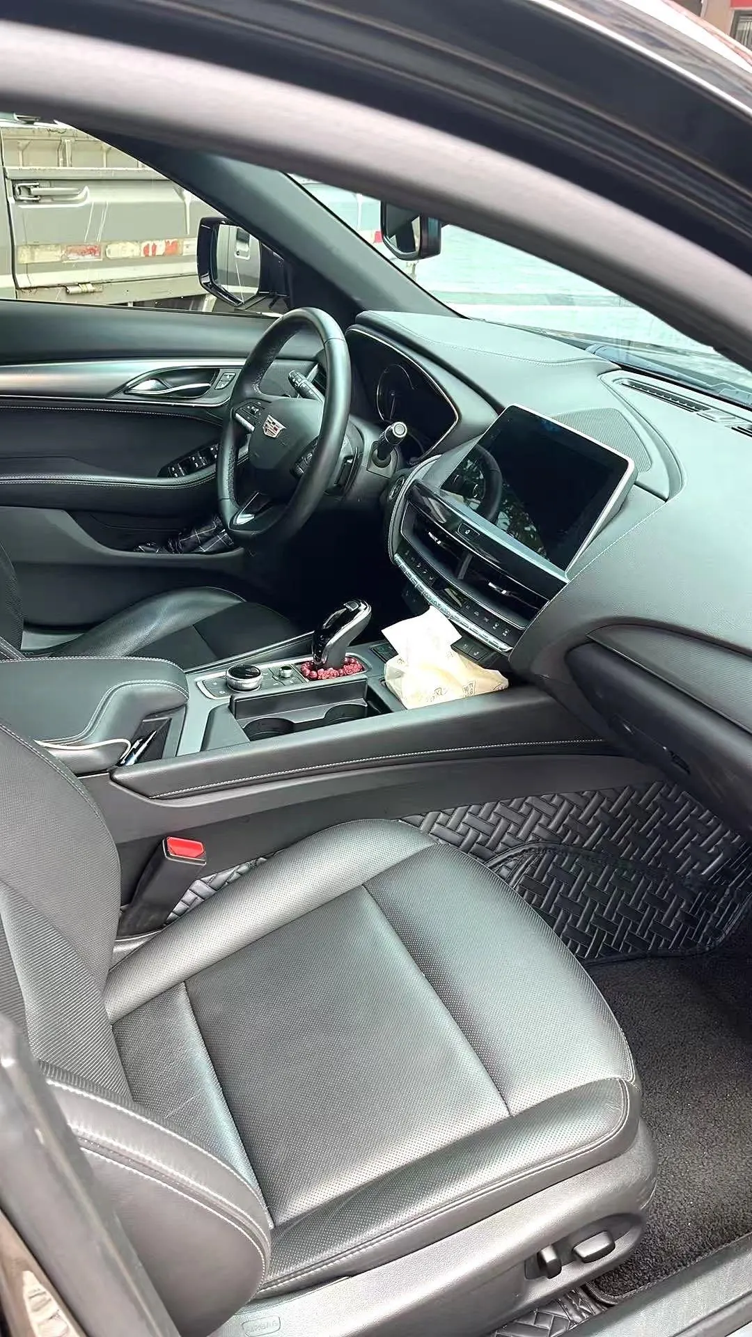 Cadillac 2022 CT5 2.0T 28T luxury automatic gear 5