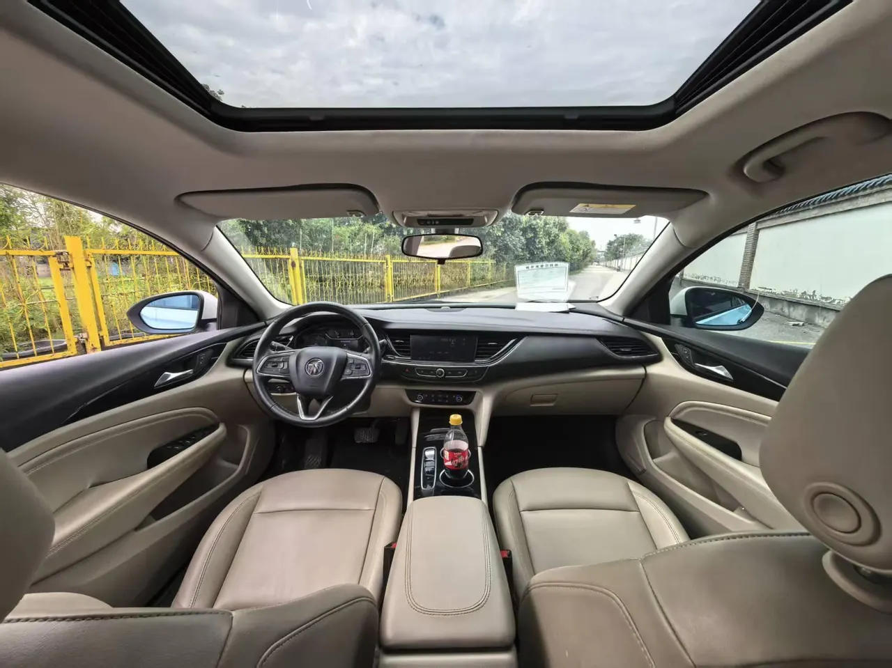 Buick 2020 Regal 1.5T 552T Elite Automatic Gear 3