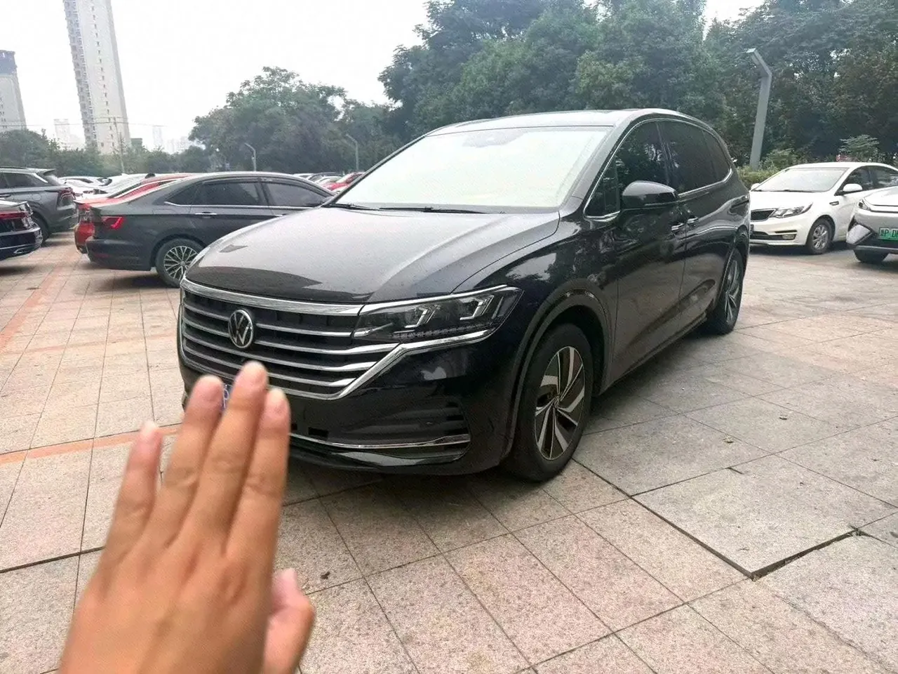 Открыть галерею: Volkswagen 2024 Wei (Viloran) 2.0TSI 380TSI Zunchi Edition Automatic Gear