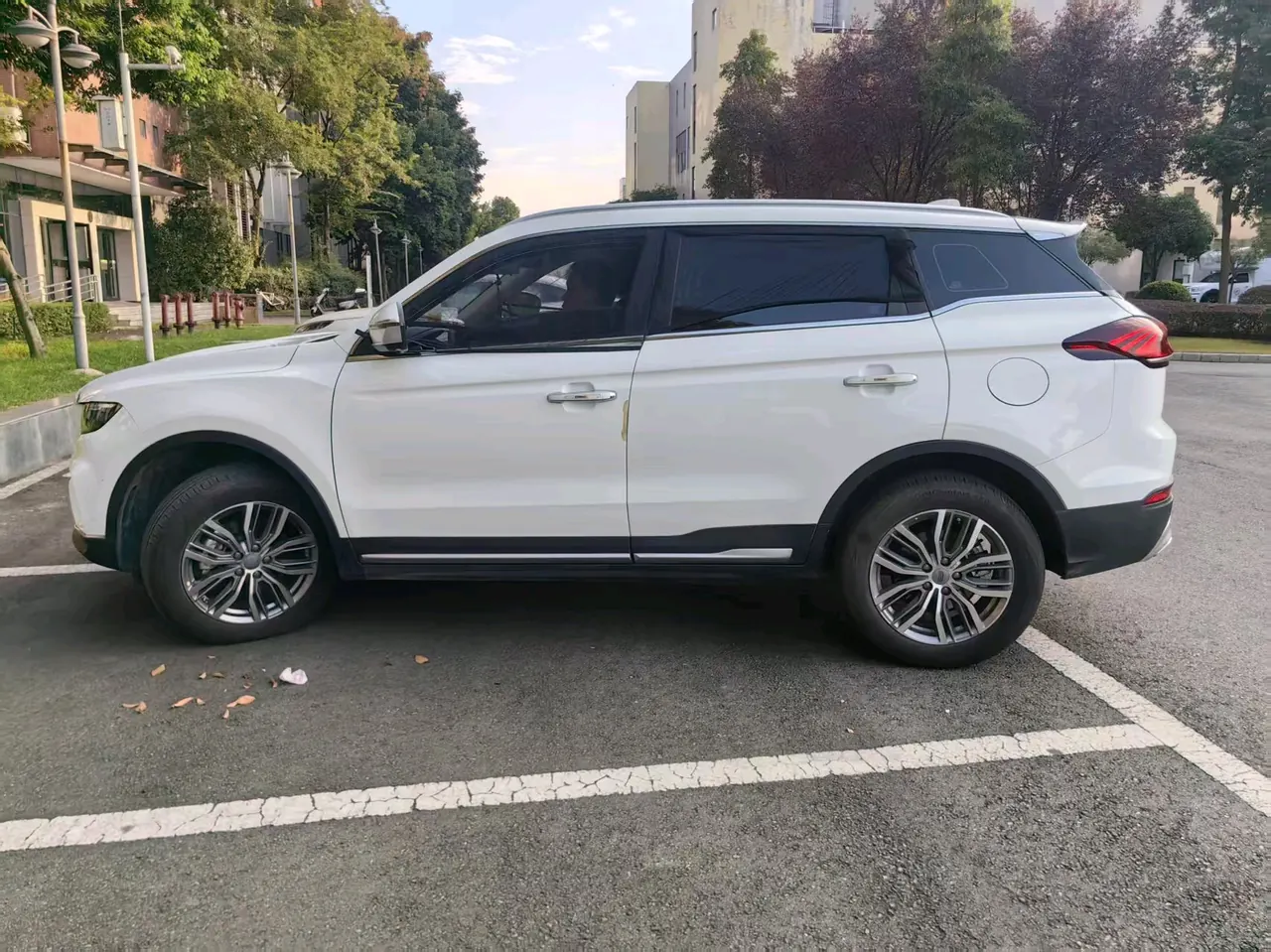 Geely 2020 Boyue PRO 1.8TD Smart Automatic 5