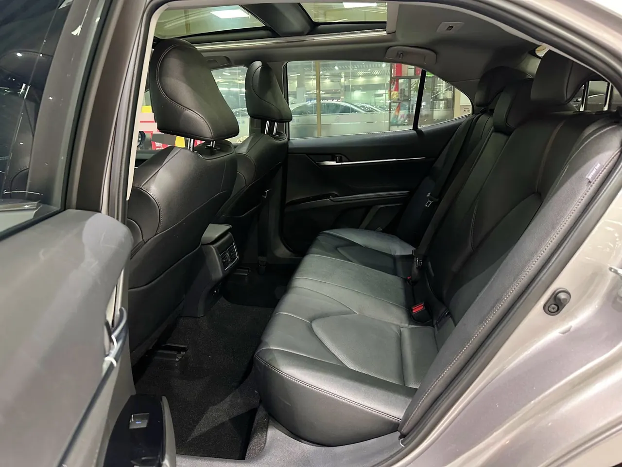Toyota 2021 Camry 2.5G Deluxe Edition Automatic Gear 6