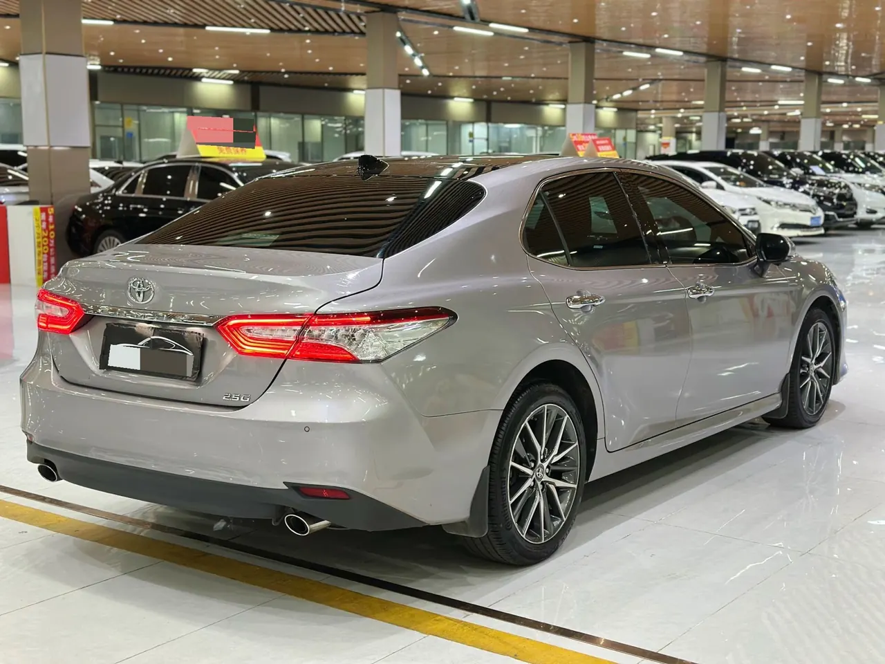 Toyota 2021 Camry 2.5G Deluxe Edition Automatic Gear 7