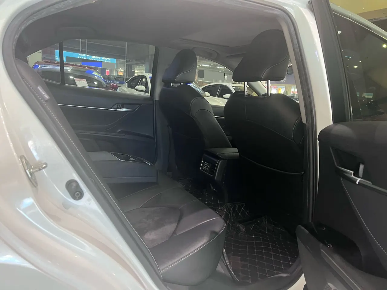 Toyota 2021 Camry 2.0S Stepless Front Edition Automatic Gear 6