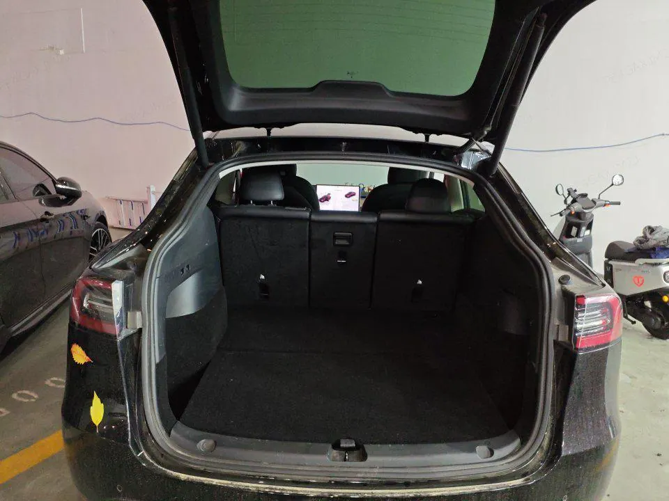 Tesla 2022 Model Y rear-wheel drive version automatic transmission 4