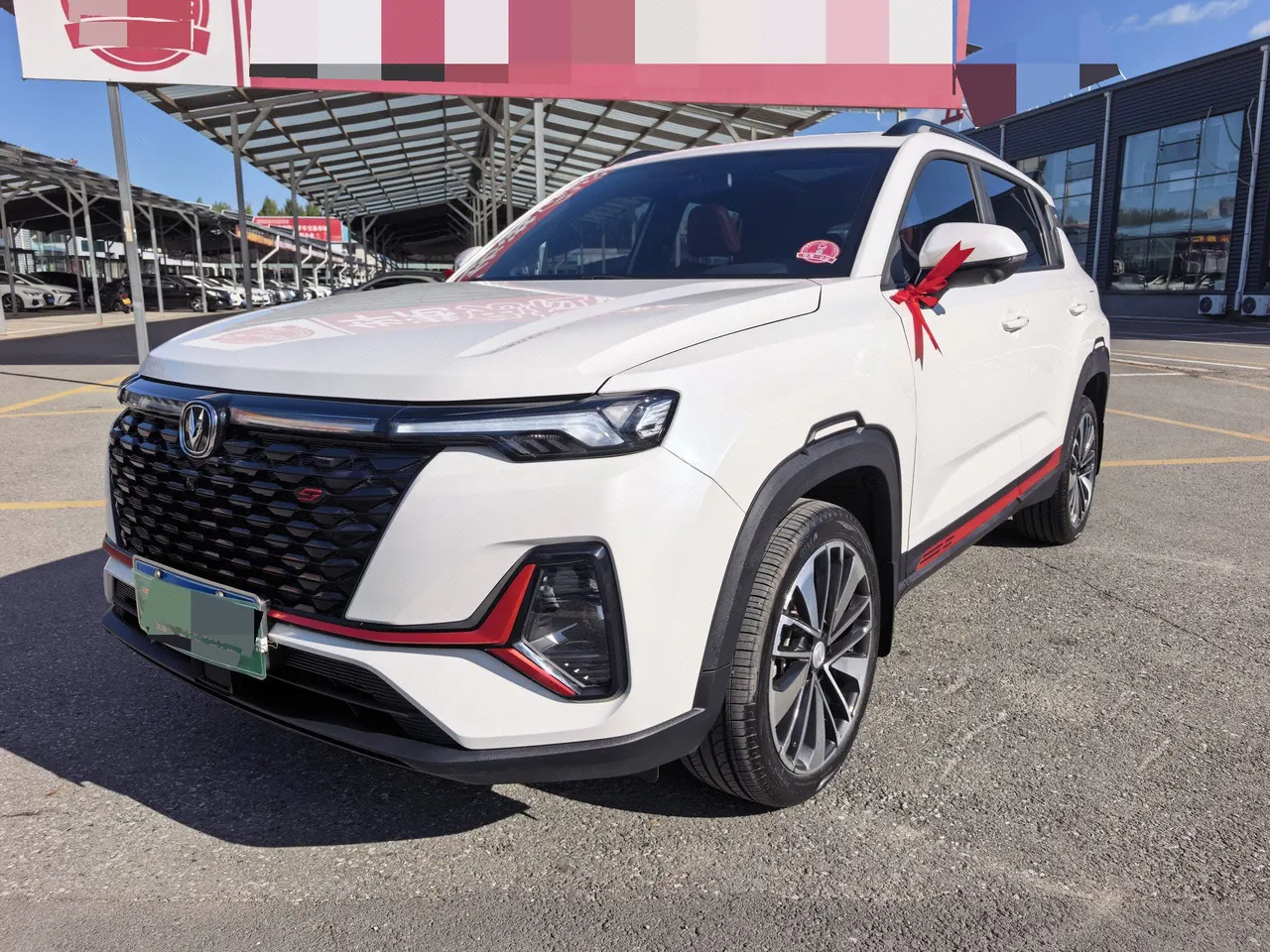 Open image lightbox: ChangAn 2022 CS35 PLUS 1.4T Blue Whale NE Honorable Automatic Gear