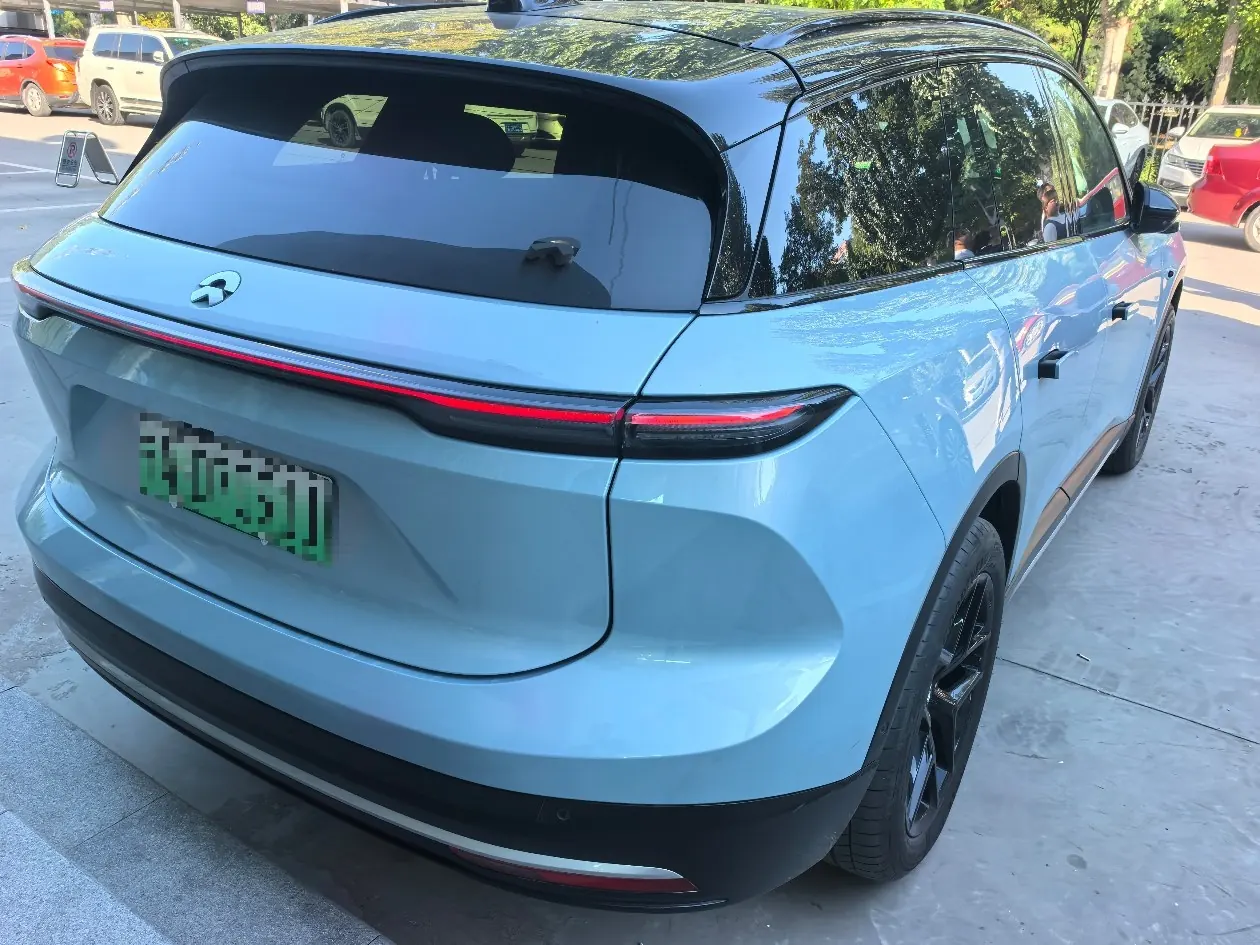 NIO 2024 ES6 75kWh automatic gear 2