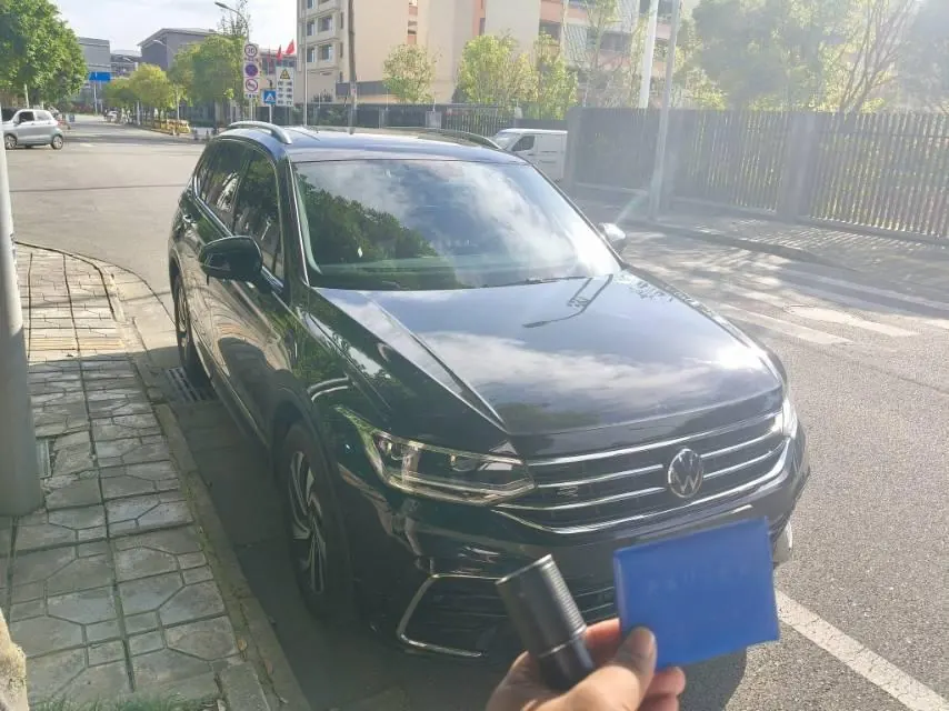 Volkswagen 2024 Tiguan L R-Line 2.0TSI 330TSI Two‑wheel‑drive R‑Line Dragon Glory Edition Automatic 3