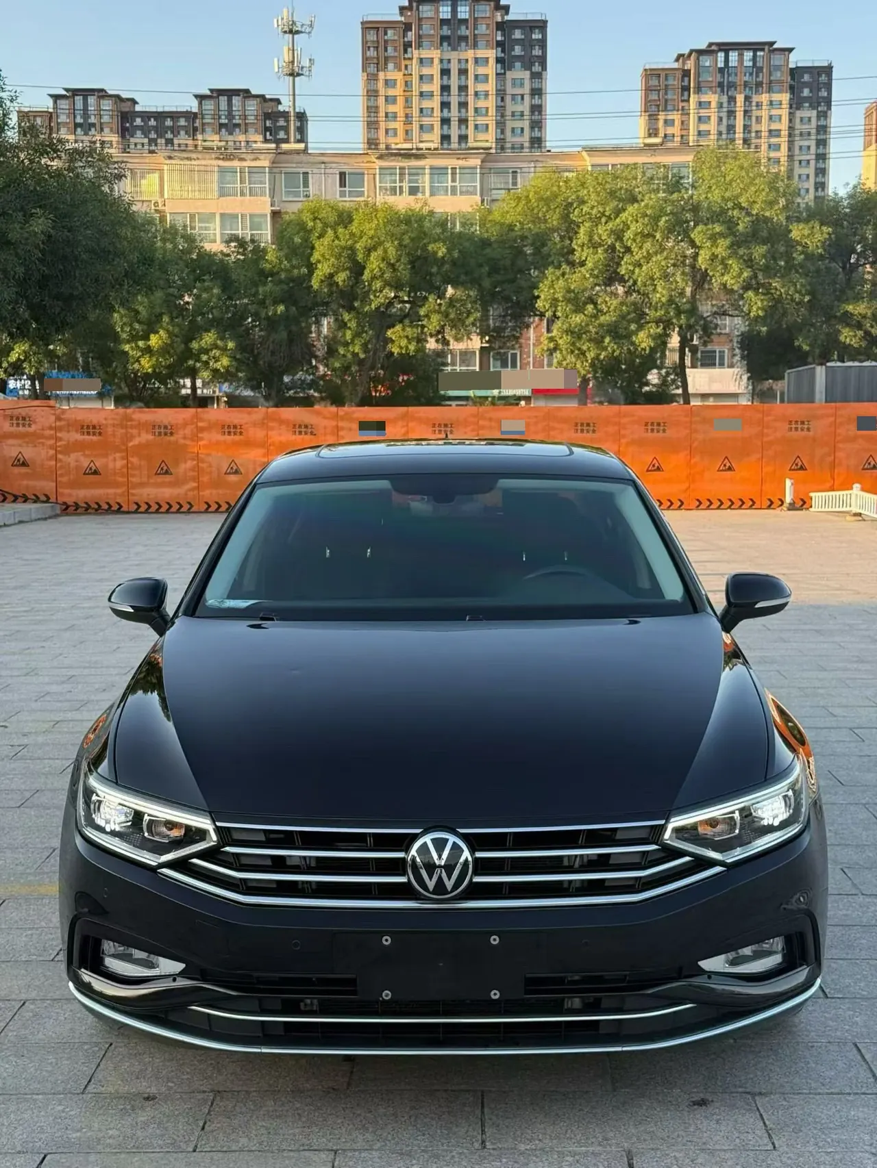 Volkswagen 2020 Magotan 2.0TSI 330TSI luxury automatic transmission 2