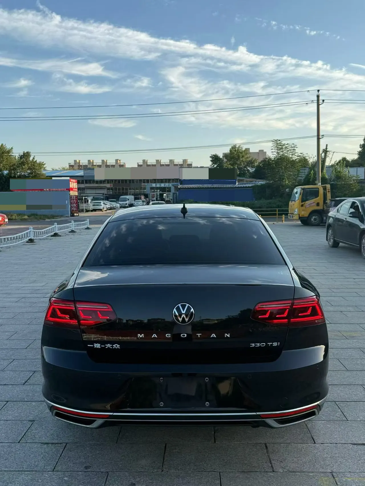Volkswagen 2020 Magotan 2.0TSI 330TSI luxury automatic transmission 3